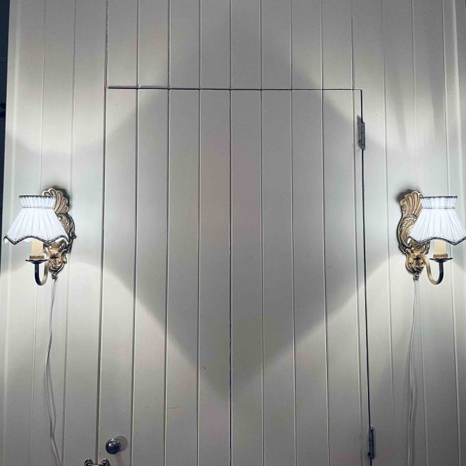 Paret lampettskärmar blå siden