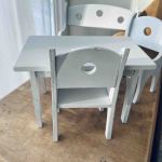 Dockmöbler vitmålade trä