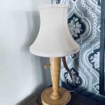 Linneskärm ljusrosa klofäste