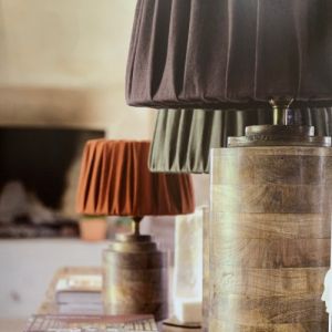 Lampfot trä Columna - 2 färger - 3 storlekar