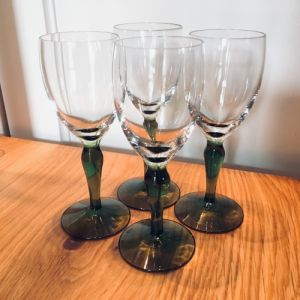 4 snapsglas / likörglas grön fot