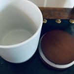 Keramikskål m trälock