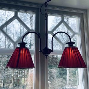 Taklampa biblioteksstil