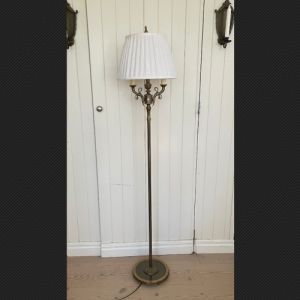 Golvlampa 2 armar mässing