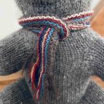 Handstickad Nalle