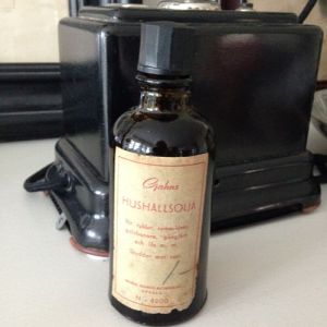 Antik flaska "Hushållsolja"