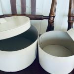 Paret cylindriska lådor