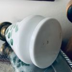 Handmålad porslinslampa för lampolja