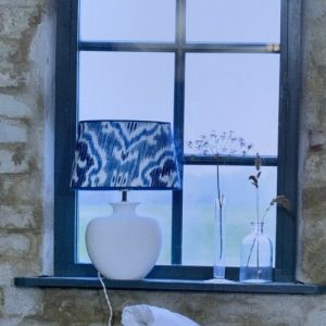 ERBJUDANDE 30% rabatt: Lampfot Keramik Stillness - 3 färger