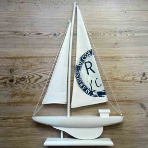 Segelbåt i trä - prydnad 60 cm hög