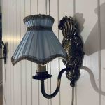 Paret lampettskärmar blå siden