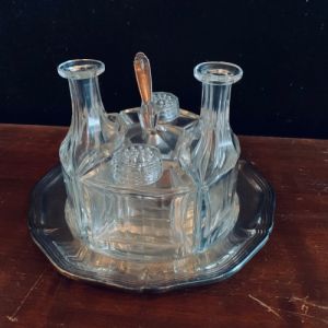 Ställ för kryddor etc