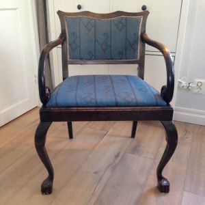 Karmstol Chippendalestil