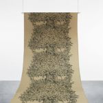 Tyg - Hassel - Viola Gråsten - 100% Linne HANDTRYCK