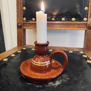 Brunglaserad keramikljusstake