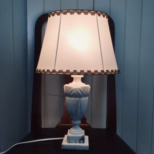 Lampskärm Engelsk - Oval - Slät Satin - 8 storlekar - 6 färger - flera kantband