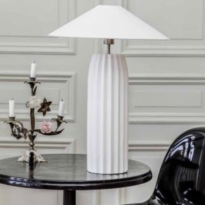 Flat Hat Carolin - 3 storlekar - 3 färger