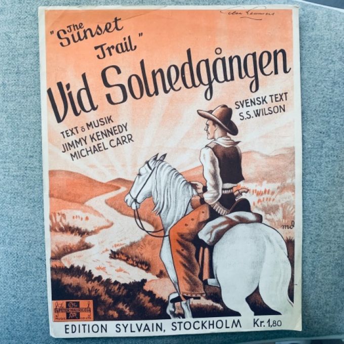 Nothäfte: Vid Solnedgången