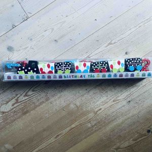 Födelsedagståg siffror 0-9 tågvagnar