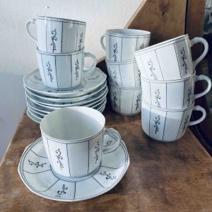 Teservis Lidköping - Einar Forseth - 9 koppar med fat