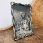 Mässingsram motiv säl