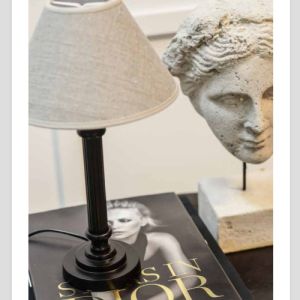 Lampfot Bristol - 3 färger