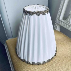 Lampskärm Lång A-form med klofäste - Rynkad - 21 färger - 2 storlekar - Flera kantband