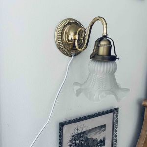 Vägglampa - ny sladd