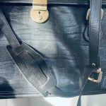 Läderportfölj med flera fack