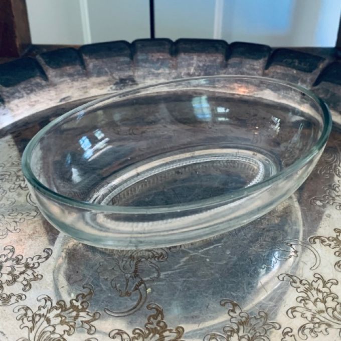 Oval glasskål