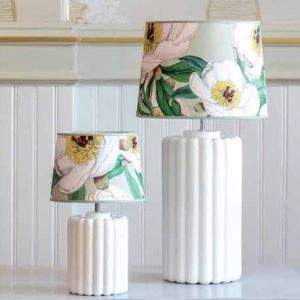 Lampskärm Paeonia Albiflora - Designers Guild - 7 storlekar