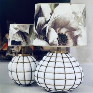 Lampskärm Sepia Flower - Designers Guild - 7 varianter