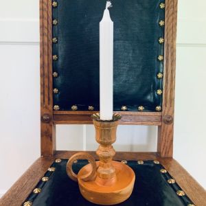 Träljusstake med metallinlägg